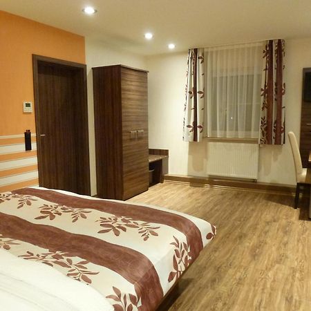 Pension Seiboldsmuehle Heideck Room photo