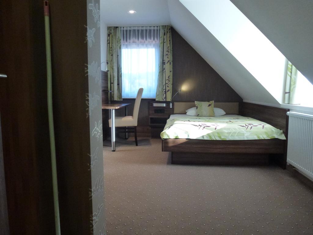 Pension Seiboldsmuehle Heideck Room photo